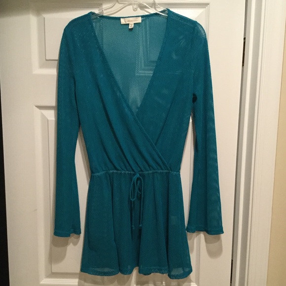 Francesca’s mesh swim coverup - Picture 4 of 4